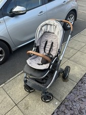 Oyster 2 Pram with Cot -