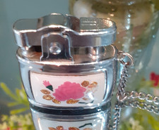 Penguin Chrome Floral Lighter