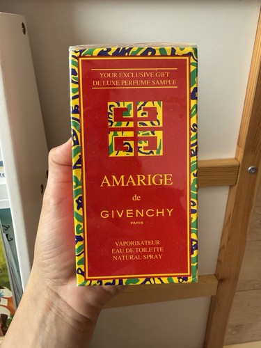 Givenchy amarige eau - givenchy, de