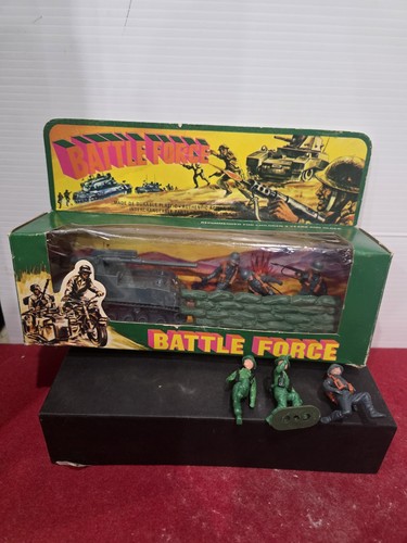 Vintage toy soldiers copy - soldiers,