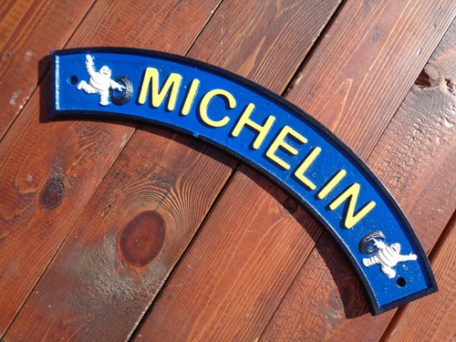 Lovely michelin man - lovely, curved