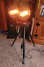 Vintage/ Retro Tripod floor lamp 