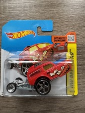 Hot Wheels 2014 HW POPPA WHEELIE Reliant Robin Type Car Short Card