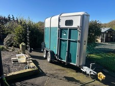 IFOR WILLIAMS SINGLE HORSE BOX