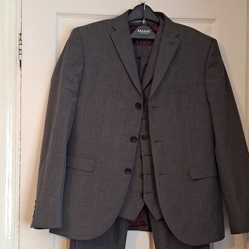 Next men piece - 3,