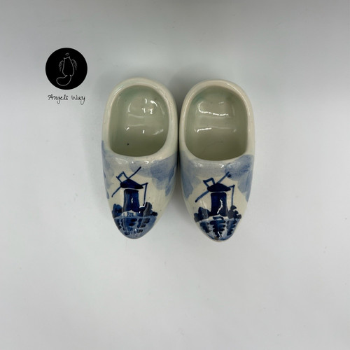 Vintage delft blue miniature - delft,