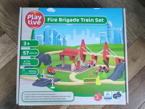 Playtive wooden train set - train,