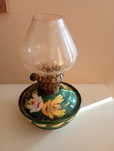 Vtg miniature oil - vtg,