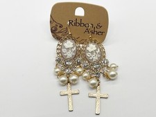 VINTAGE RIBBON & ASHER CAMEO STYLE PENDANT DROP TASSLE CROSS PAIR OF EARRINGS