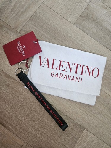 Valentino garavani branded - valentino,