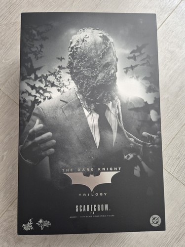 Hot toys mms801 batman begins - mms801,
