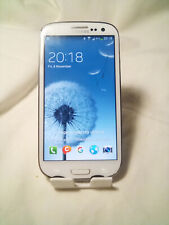 Samsung Galaxy S3 GT19300 - 4.9 ins screen - White