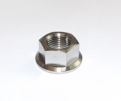 Titanium swing arm - axle, nut