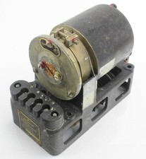 Voltage regulator type - voltage,