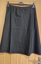 NEW EX DAMART SIZE 26 L27