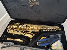 Yamaha YAS-275 Alto Saxophone + Hard Case & Yamaha 4C Mouthpiece