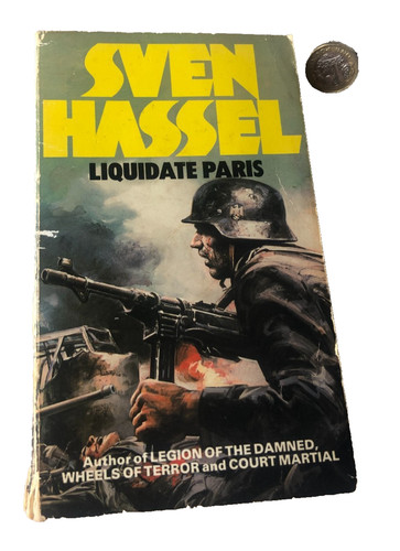 Book liquidate paris - book,