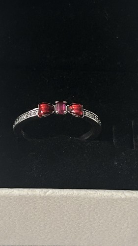 New genuine pandora - new, disney