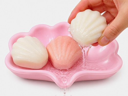 Pink shell shaped - plastic, soap