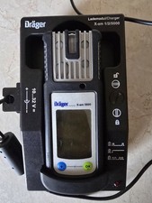The Dräger X-am 5600 Gas Detector with charger 