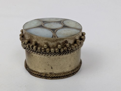 Vintage trinket box pillbox - trinket,