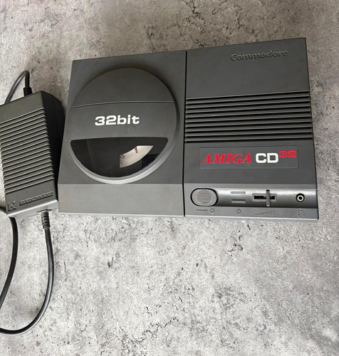 Commodore amiga cd32 tested - tested, &