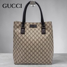 GUCCI GG Supreme Canvas