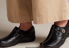 CLARKS UN LOOP UNSTRUCTURED BLACK LEATHER SLIP ON COMFORT SHOES 5 D UK 38 EU