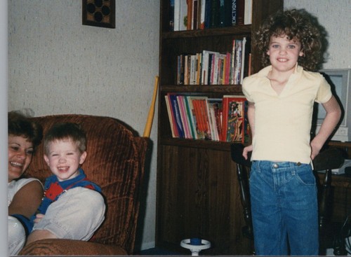 1980s mother son daughter - son,