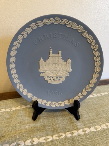 Wedgwood christmas 1988 blue - wedgwood,