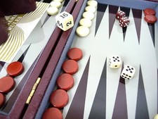 Spare Parts - Travel Backgammon Replacement Magnetic - Ivory/Brown/Black 18mm 