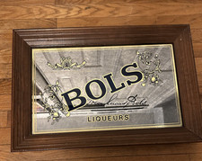 Vintage Bols Liqueurs Bar