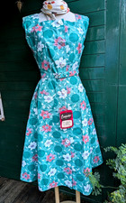 VTG 40/50'S COTTON DRESS SHIRTWAISTER WITH BELT SIZE APPROX 10/12 WAR TIME (L19)
