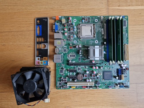 Intel core quad - q8200,, 4gb