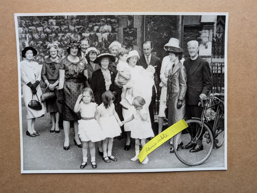 Old photo women men - photo,