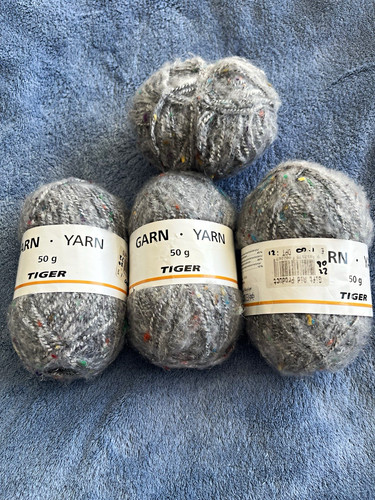 Tiger fluffy yarn 50g grey - fluffy,
