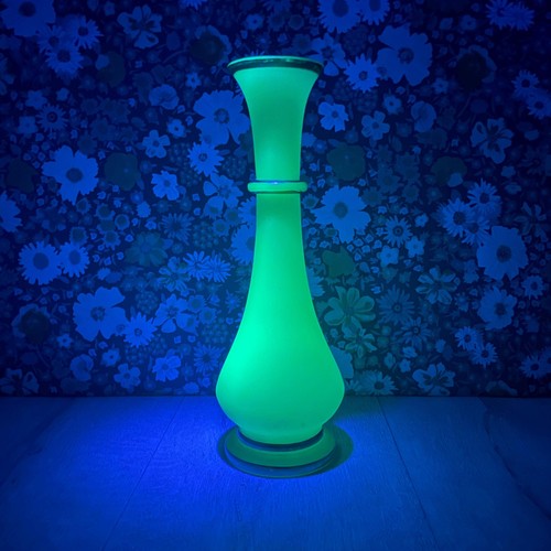 French green opaline uranium - french,
