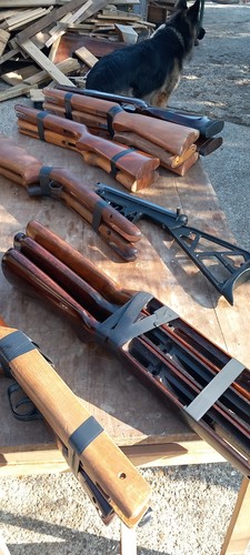 Large job lot gun stocks - job,