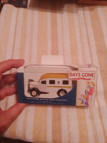 Days gone bedford ambulance - days,