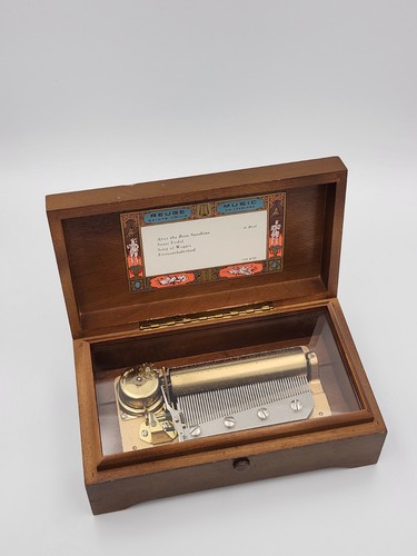 Vintage reuge sainte - reuge,