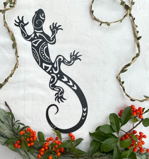 Black Metal Gecko Wall Art –