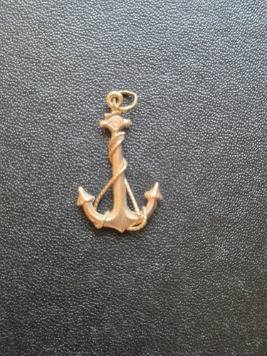 9ct gold anchor pendant - 9ct,