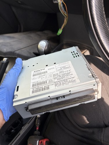 Volvo v50 s40 c30 c70 - volvo, radio