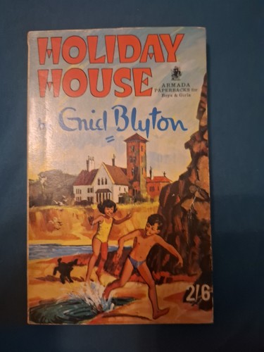 Enid blyton book - book, holiday
