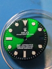 Relax Dial , Green Sunburst