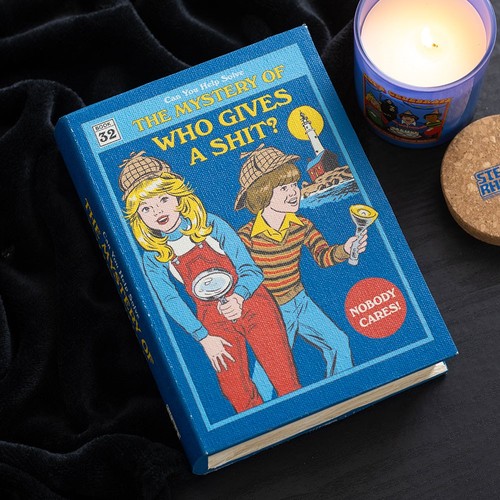 Who gives book shaped - gives,