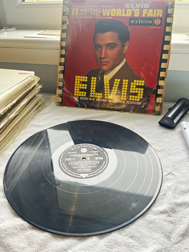 First pressing elvis presley - first,