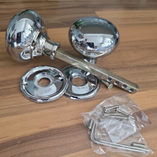 Chrome door knobs rim lock - 1,