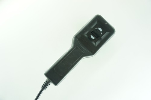 Button pin hand - 2,