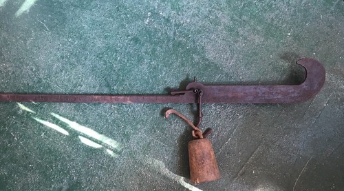Antique beam balance hang - balance,